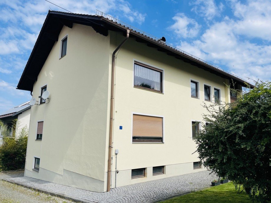 Au�enansicht Mehrfamilienhaus Ruhmannsfelden
