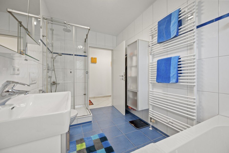 Badezimmer 1 Erdgeschosswohnung M�nchen