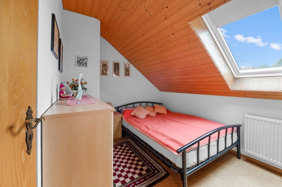 Schlafzimmer im DG Doppelhaush�lfte Langenbach
