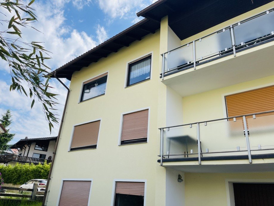 Balkone Mehrfamilienhaus Ruhmannsfelden