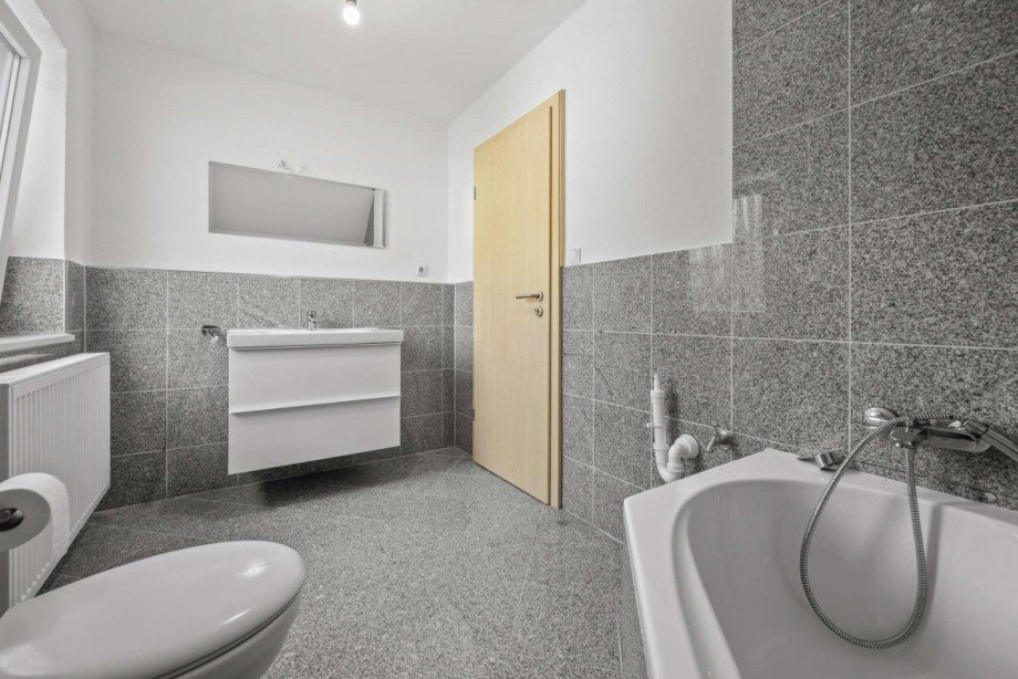 Badezimmer OG Einfamilienhaus Deggendorf