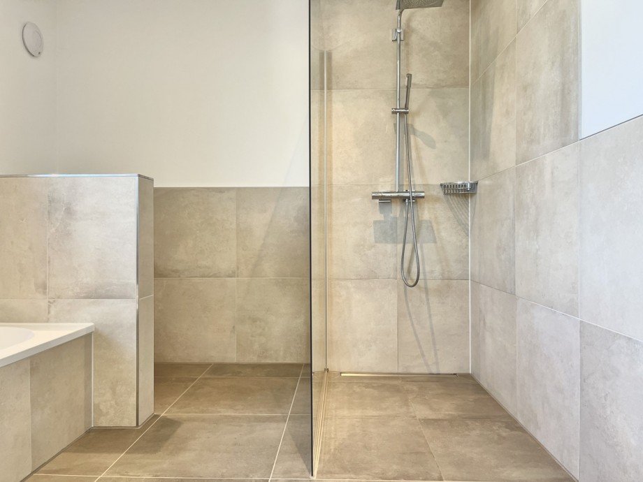 Badezimmer Doppelhaush�lfte Schwarzach