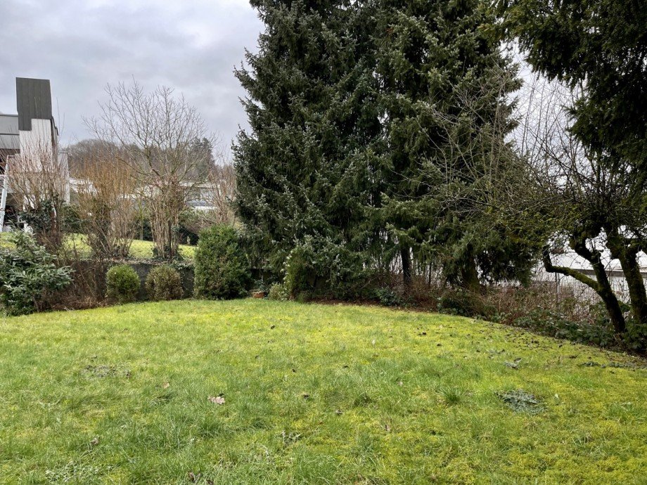 Garten Einfamilienhaus Deggendorf / Breitenbach