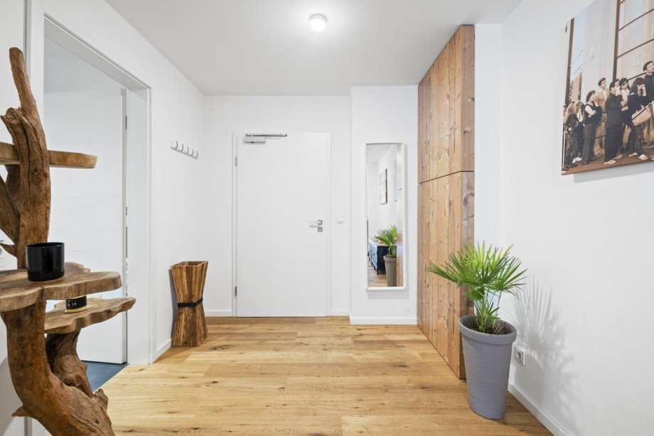 Eingangst�re Etagenwohnung Deggendorf