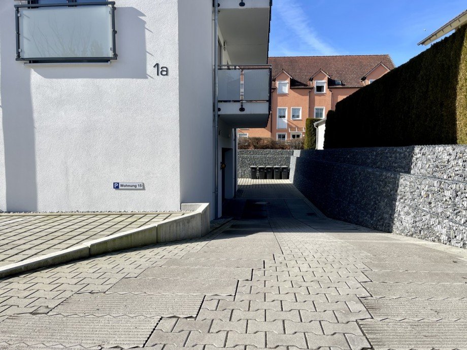 TG-Einfahrt Etagenwohnung Deggendorf