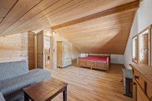 Schlafzimmer 2 Nat�rlich wohnen | Neuwertiges Einfamilienhaus in Holzbauweise und weitl�ufigem Grundst�ck