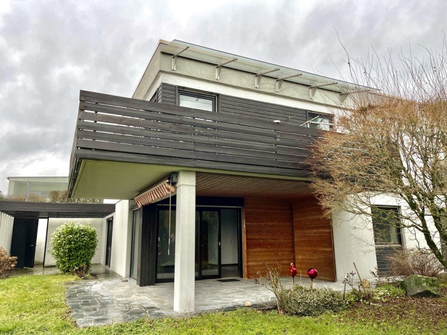 R�ckansicht Einfamilienhaus Deggendorf / Breitenbach