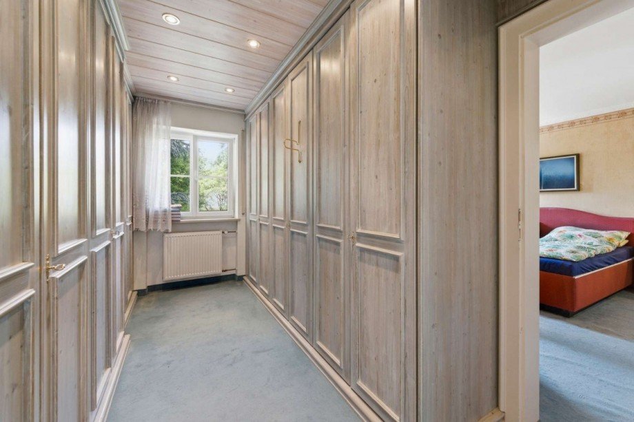 Begehbarer Kleiderschrank Einfamilienhaus K�nzing