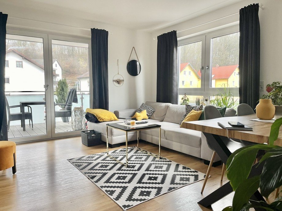 Wohnzimmer Etagenwohnung Deggendorf