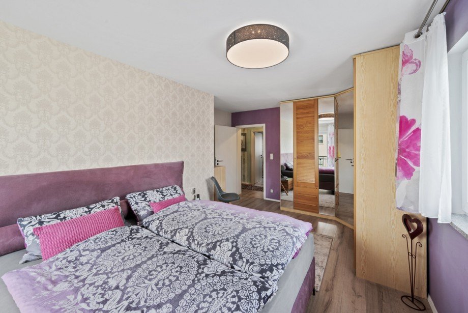 Schlafzimmer Eltern Etagenwohnung Plattling