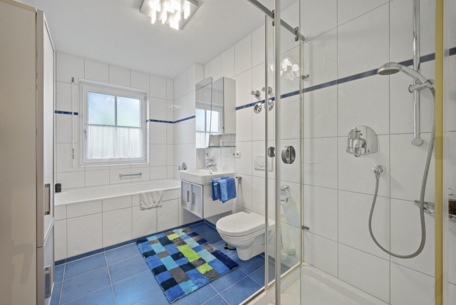 Badezimmer 1 Erdgeschosswohnung M�nchen